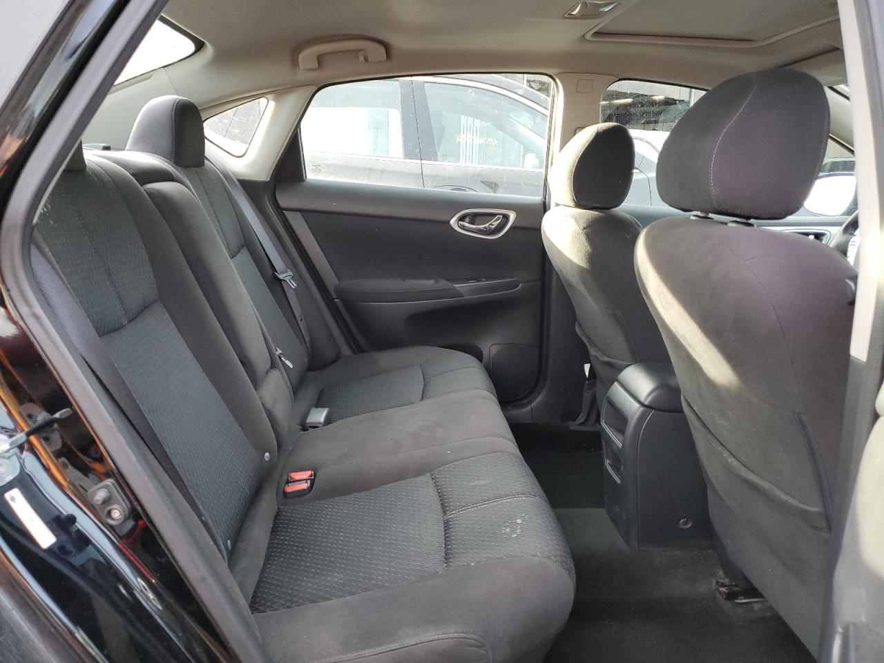 2013 Nissan Sentra - Image 10