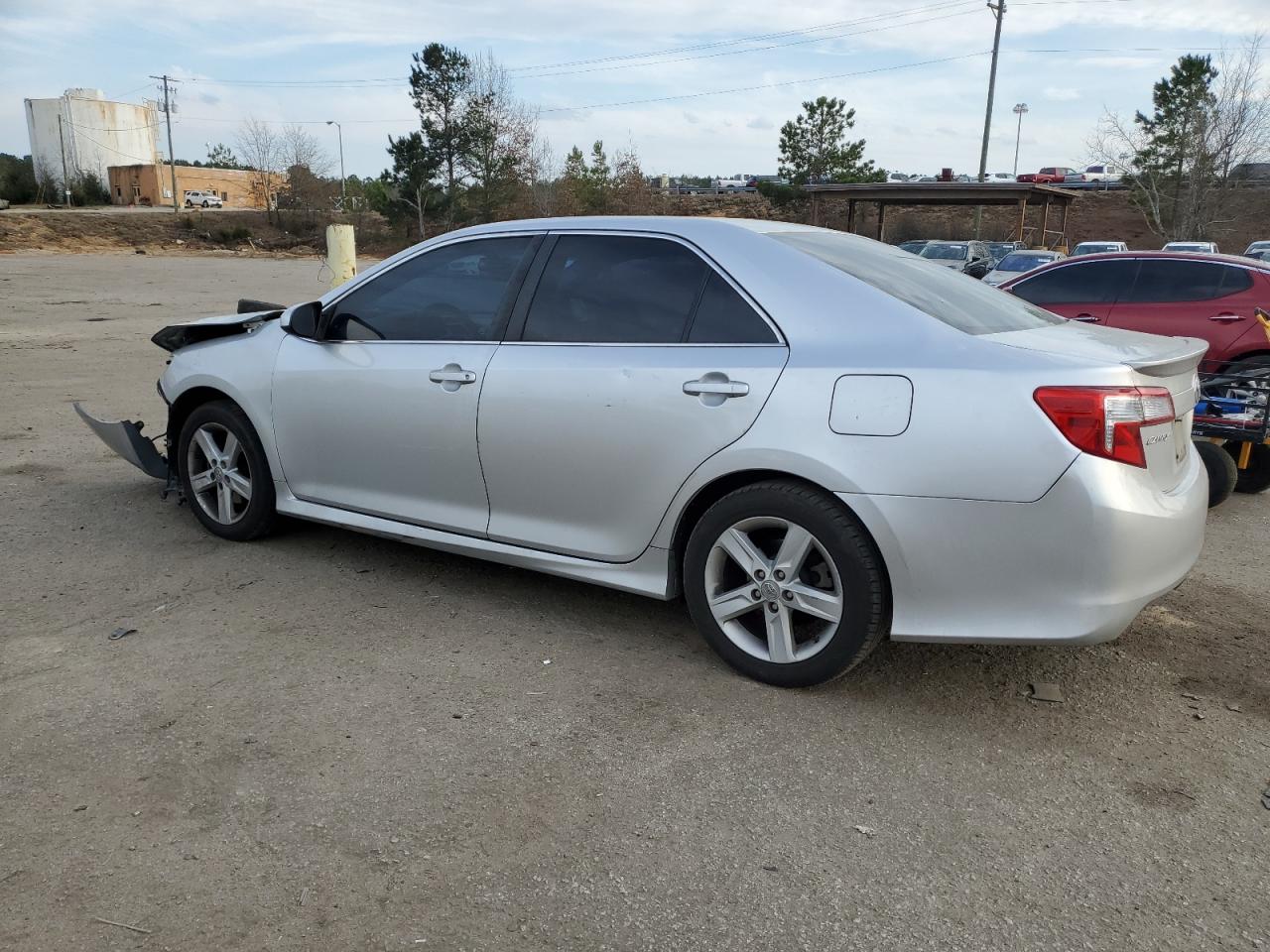 2013 Toyota Camry - Image 2