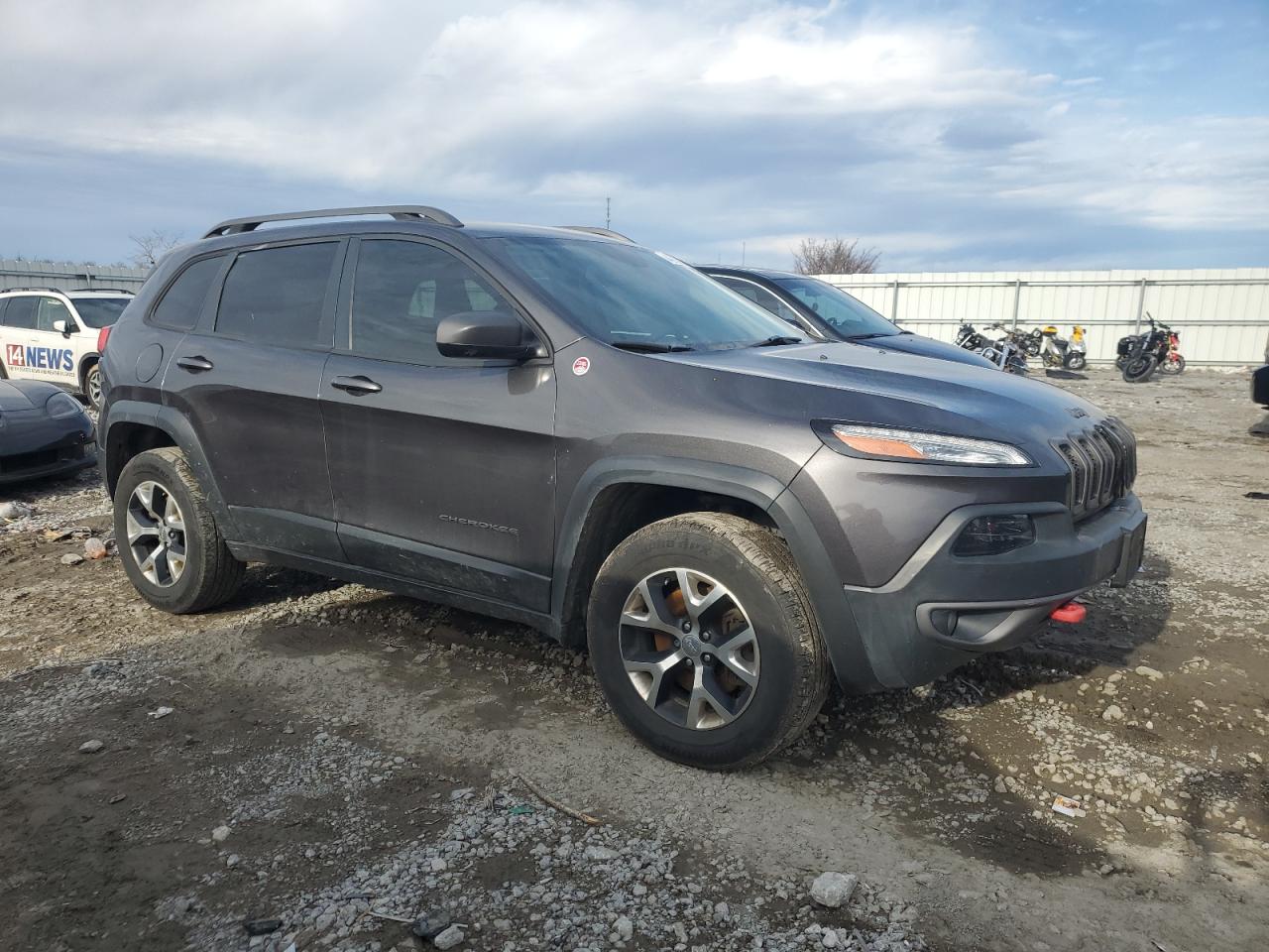 2015 Jeep Cherokee - Image 4
