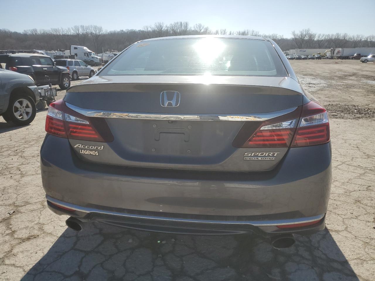 2017 Honda Accord - Image 6
