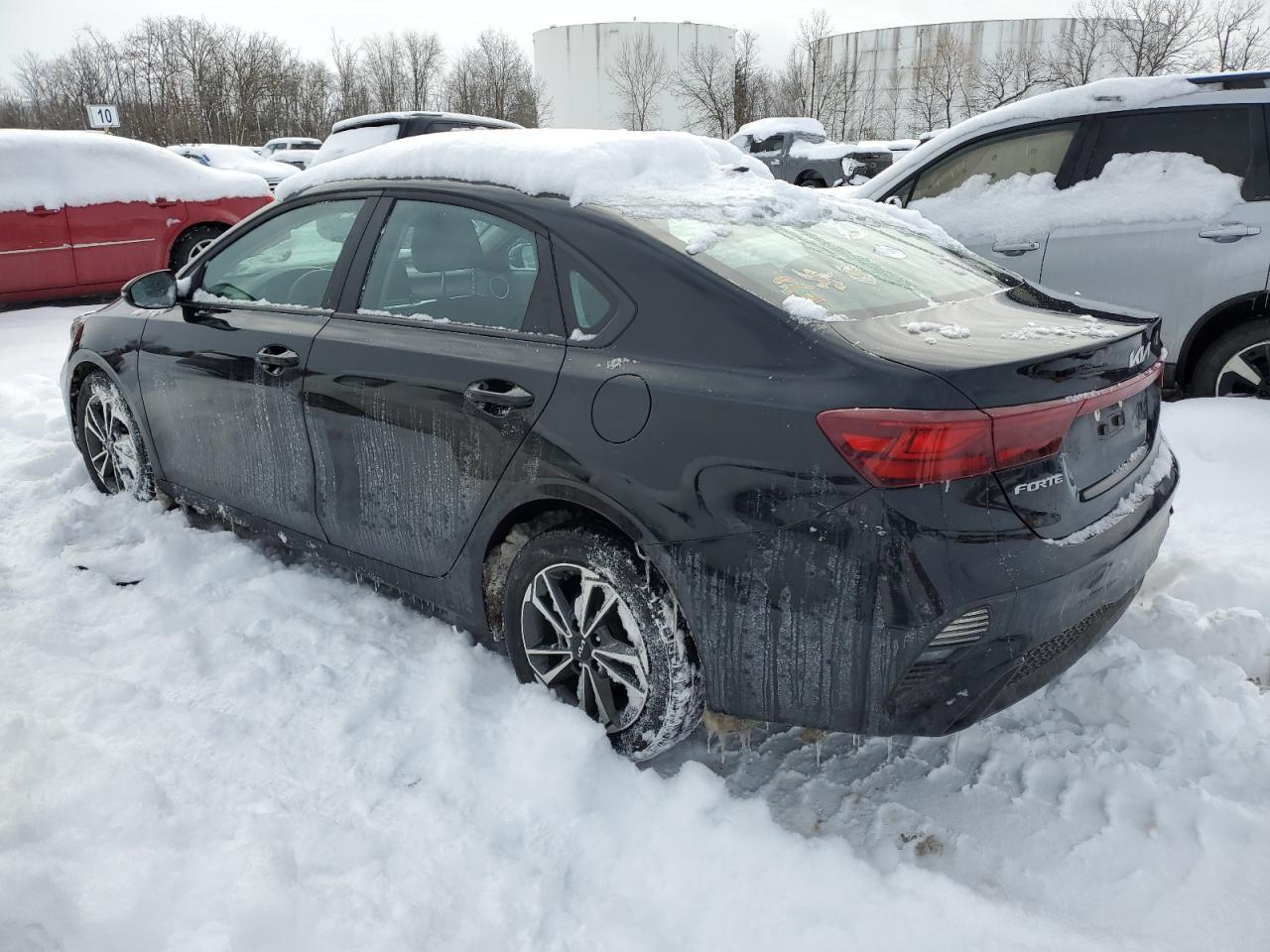 2023 Kia Forte - Image 2