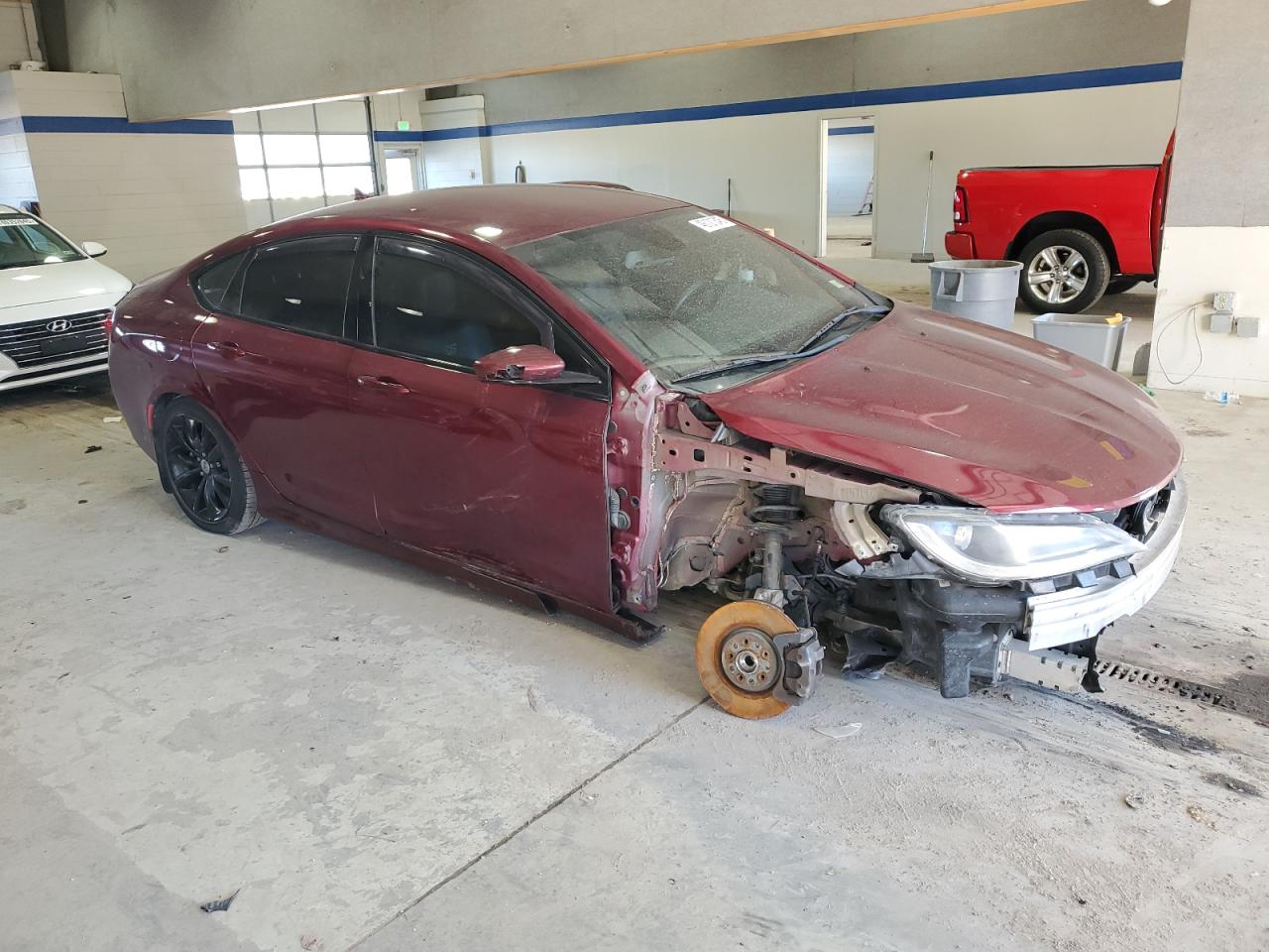 2015 Chrysler 200 - Image 4