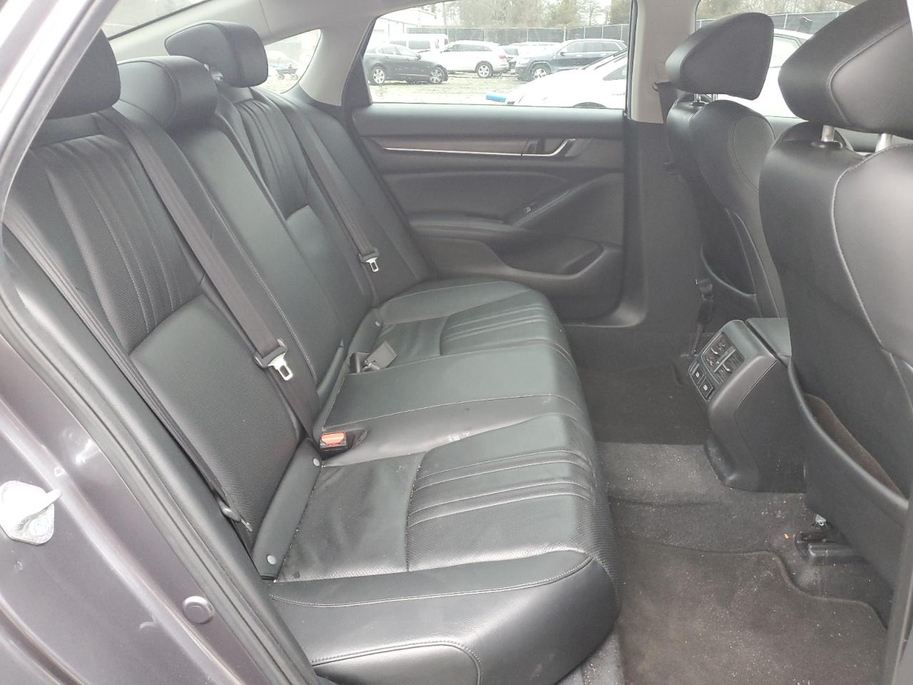 2022 Honda Accord - Image 10