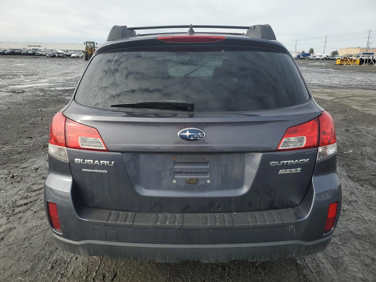2014 Subaru Outback - Image 6