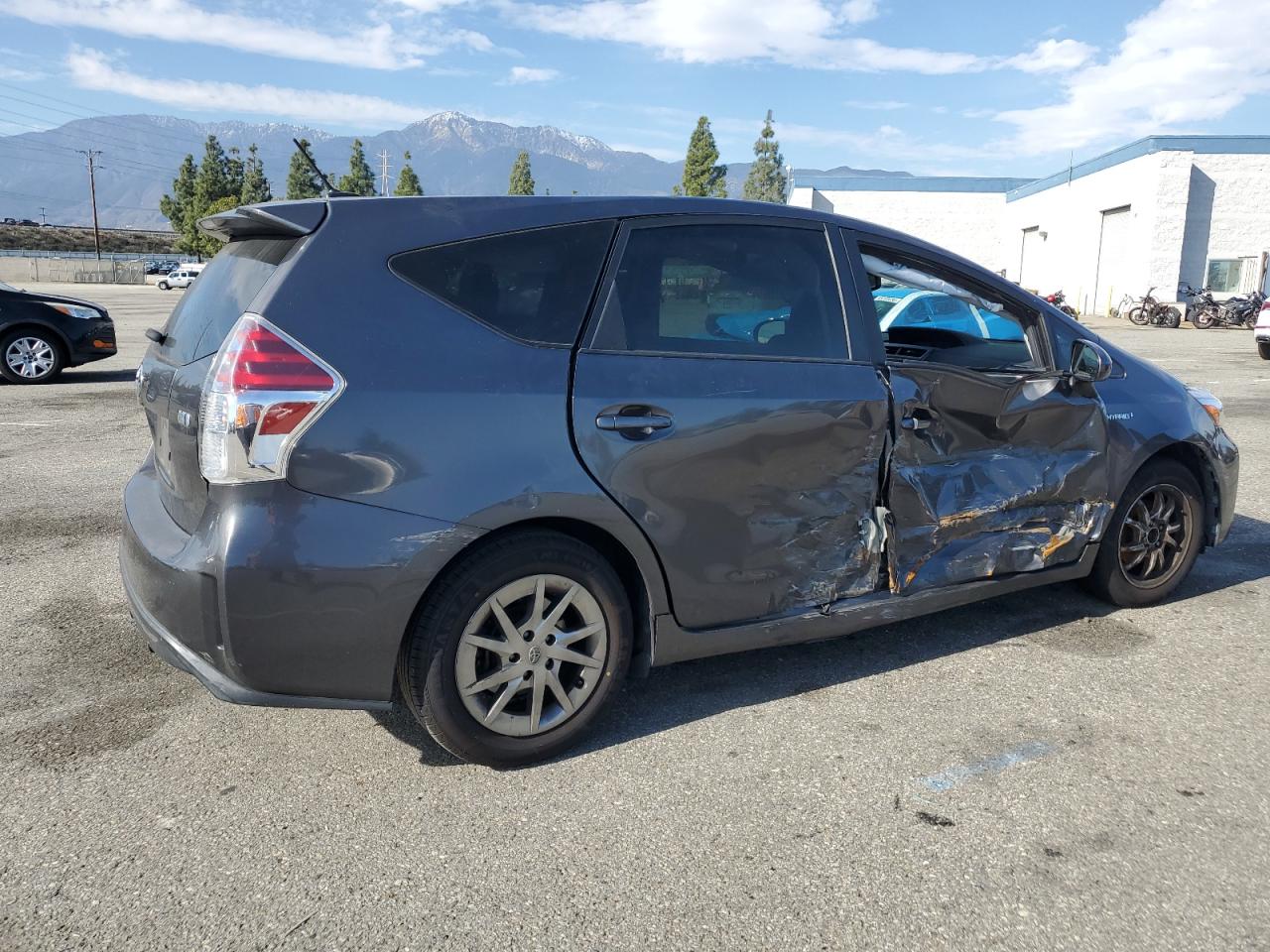 2017 Toyota Prius - Image 3