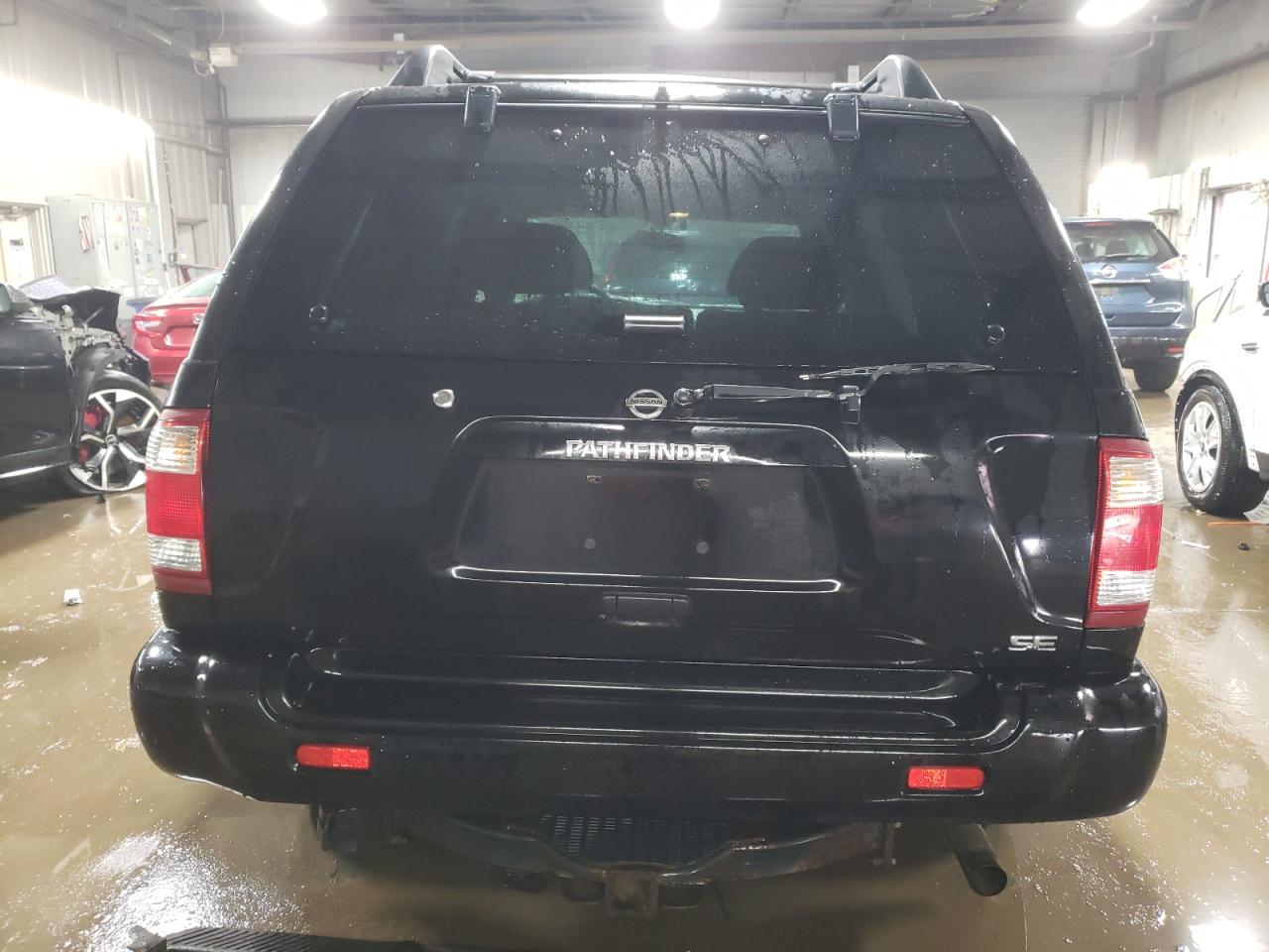 2003 Nissan Pathfinder - Image 6