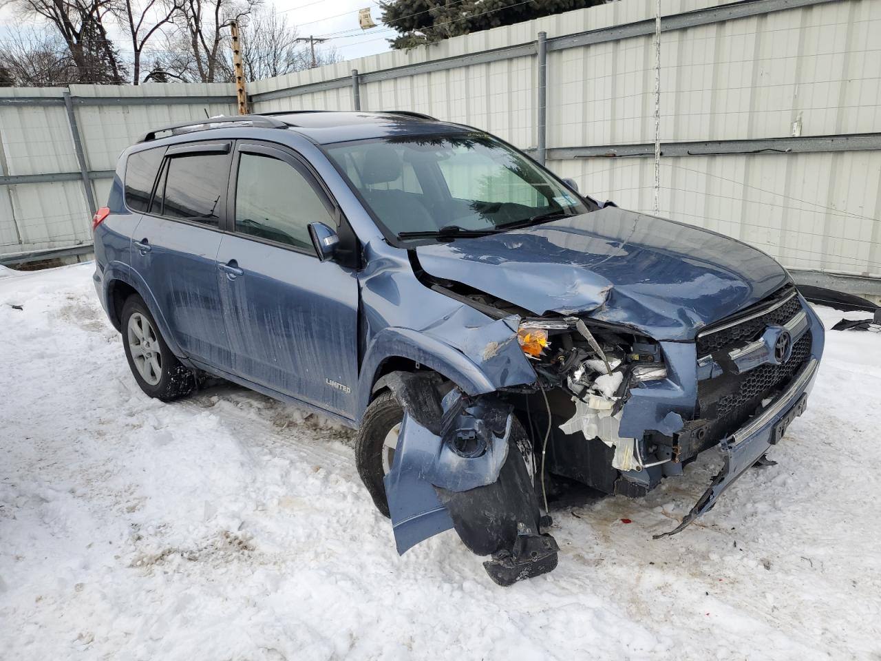 2012 Toyota RAV 4 - Image 4