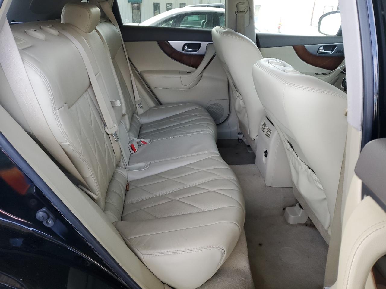 2012 Infiniti FX - Image 10