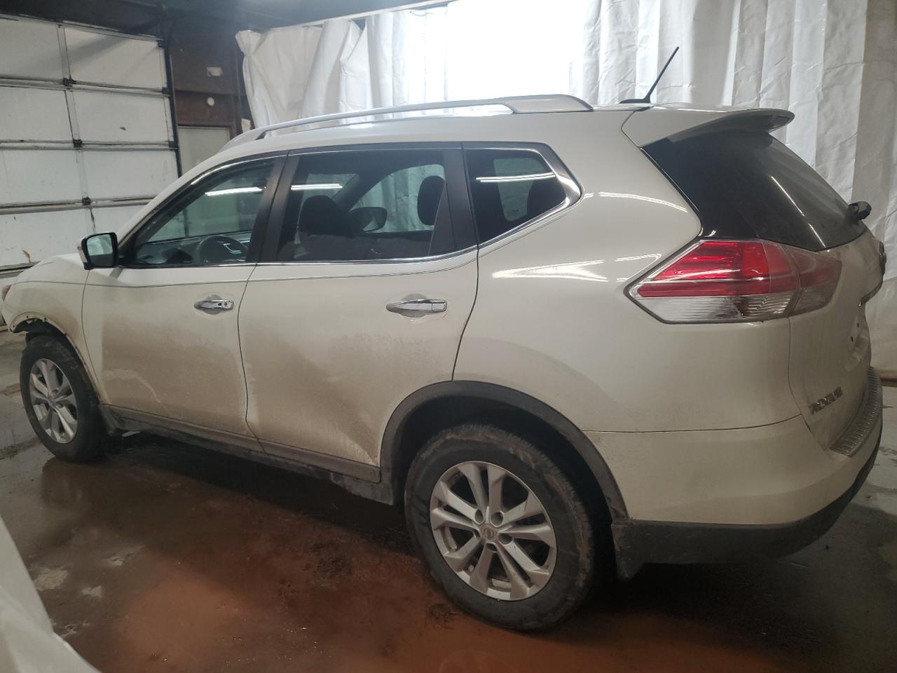 KNMAT2MV8GP605849 NISSAN ROGUE 2016