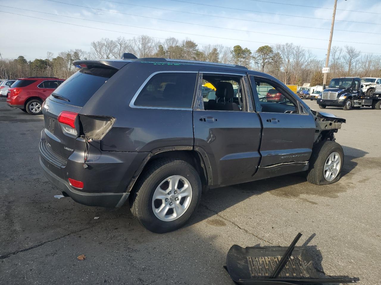 2017 Jeep Grand Cherokee - Image 3
