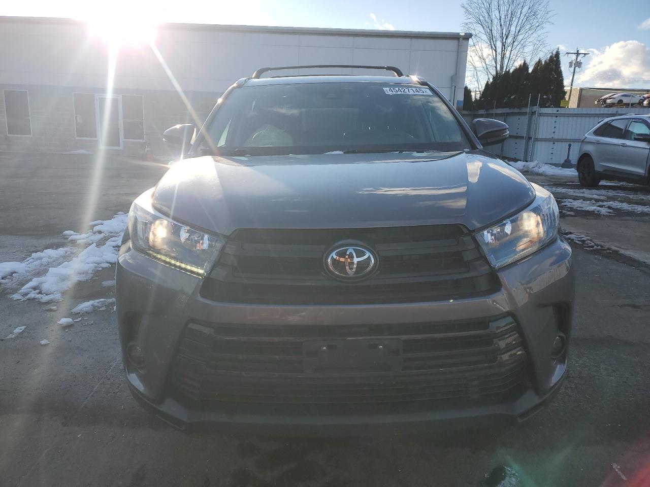 2019 Toyota Highlander - Image 5