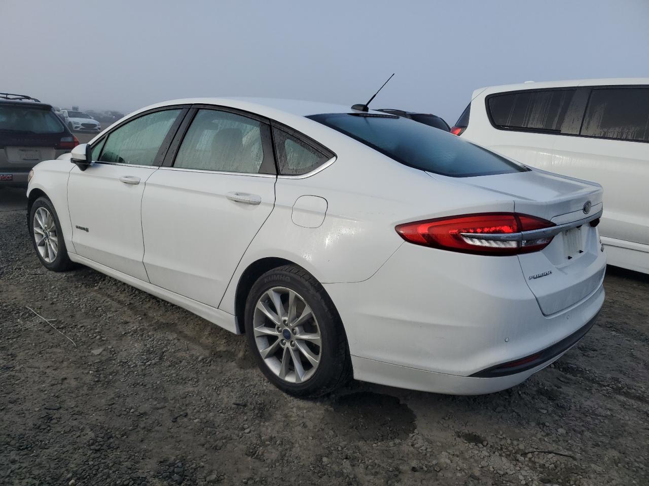2017 Ford Fusion - Image 2