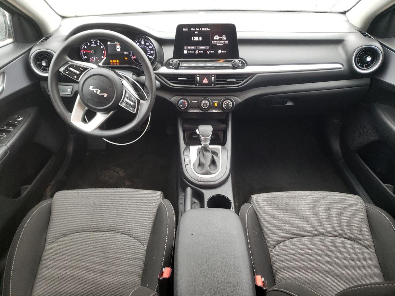 2024 Kia Forte - Image 8