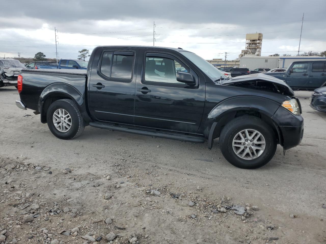 2017 Nissan Navara (Frontier) - Image 4