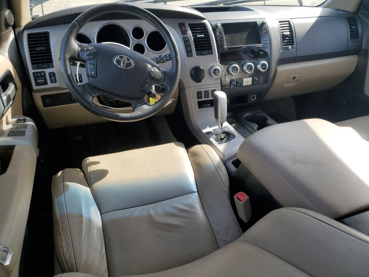 2008 Toyota Sequoia - Image 8