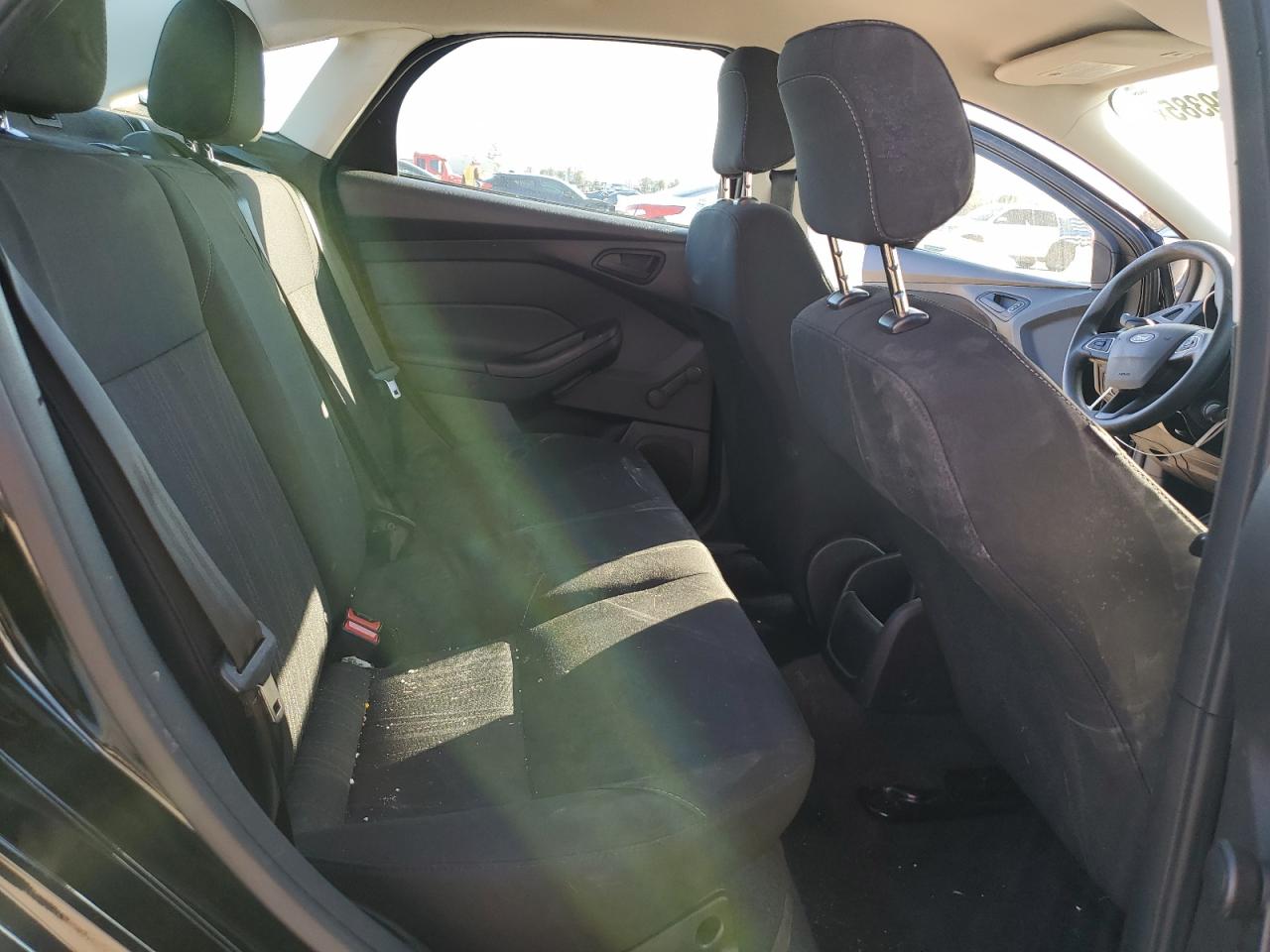 1FADP3E25JL277466 FORD FOCUS 2018