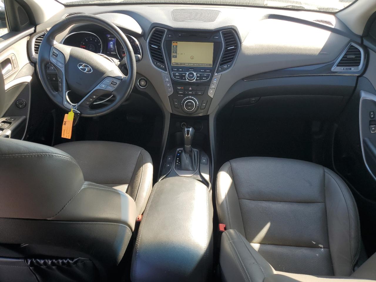 2015 Hyundai Santa Fe - Image 8