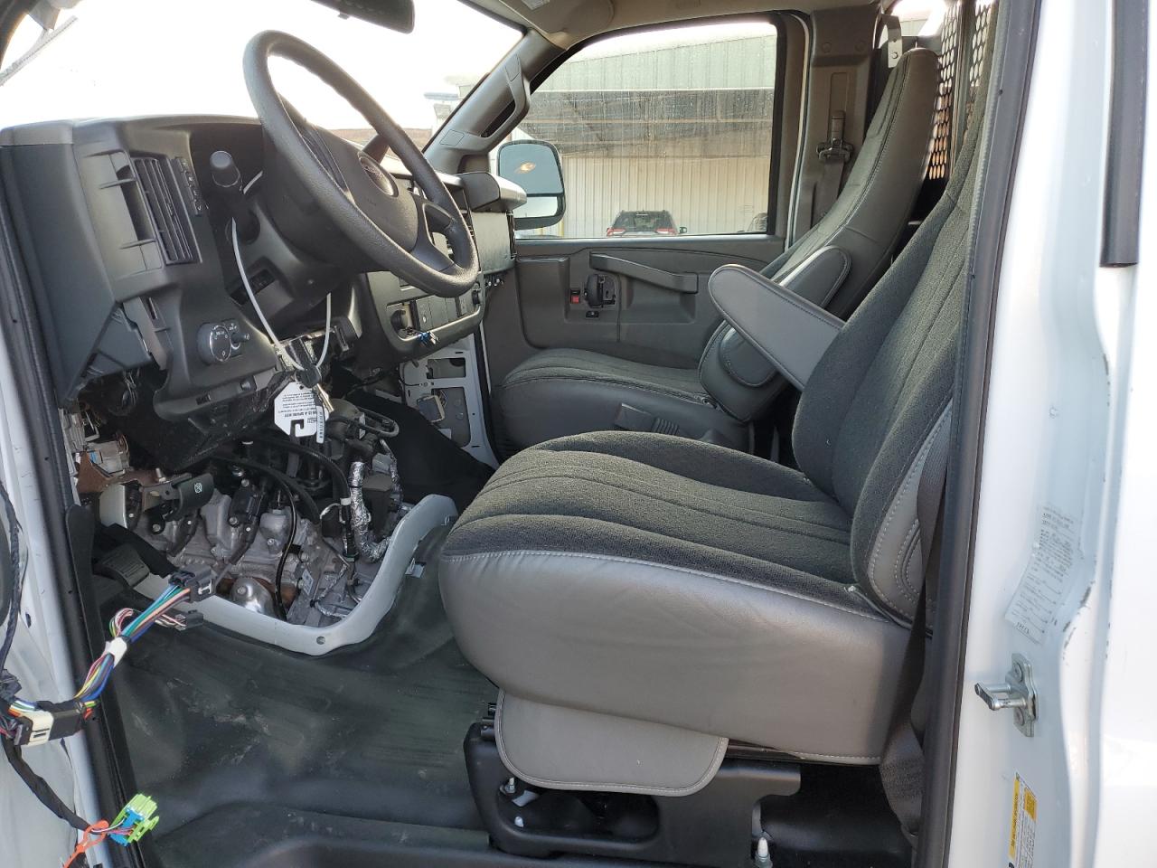 2024 GMC Savana G2500 VIN: 1GTW7AFP8R1180867 Lot: 45705185