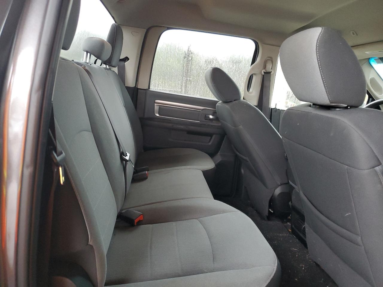 2021 RAM 1500 - Image 10