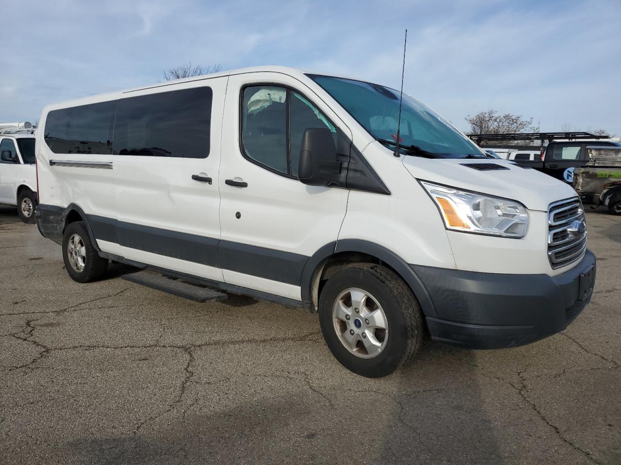 2018 Ford Transit - Image 4