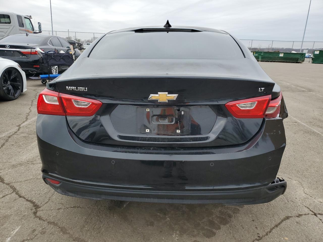 2016 Chevrolet Malibu - Image 6