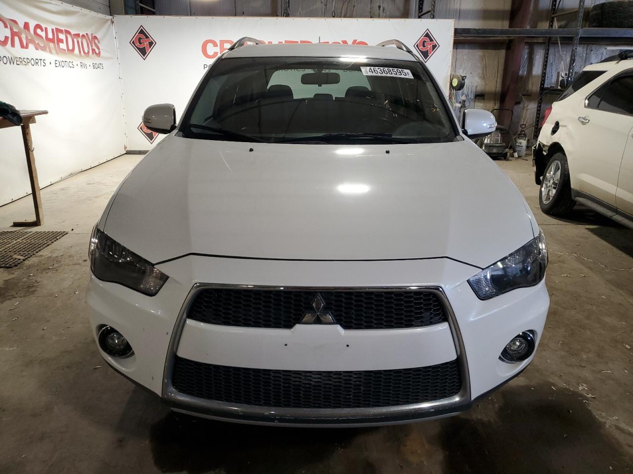 2010 Mitsubishi Outlander - Image 5