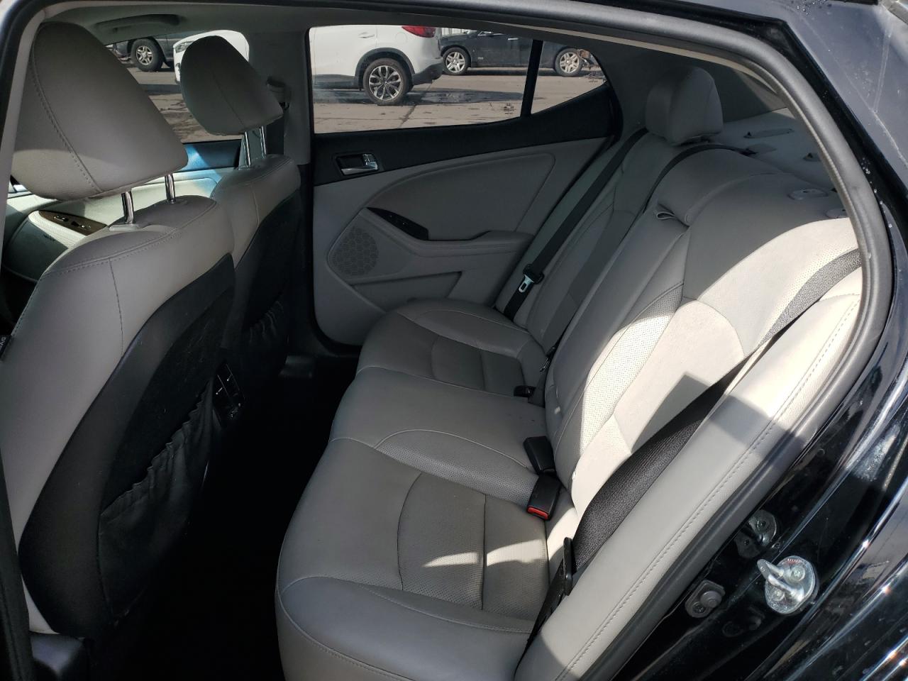 2014 Kia Optima - Image 10