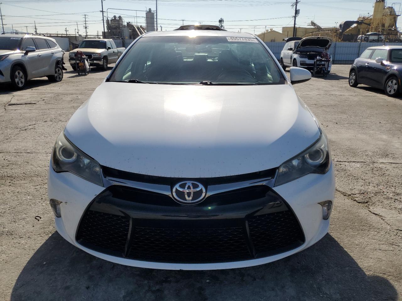 2016 Toyota Camry - Image 5