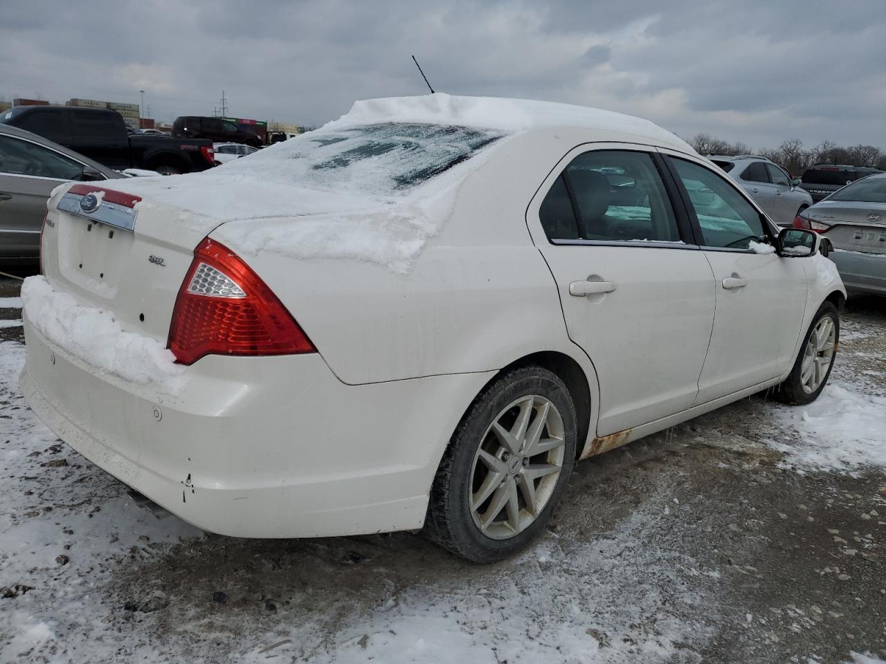 2011 Ford Fusion - Image 3