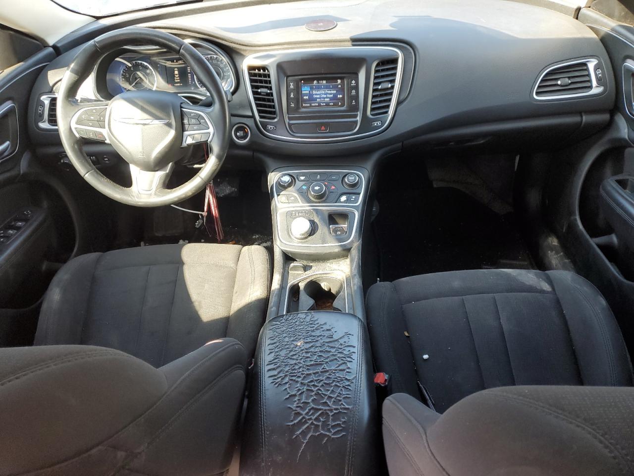2015 Chrysler 200 - Image 8