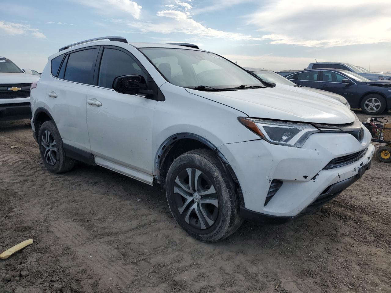 2018 Toyota RAV 4 - Image 4