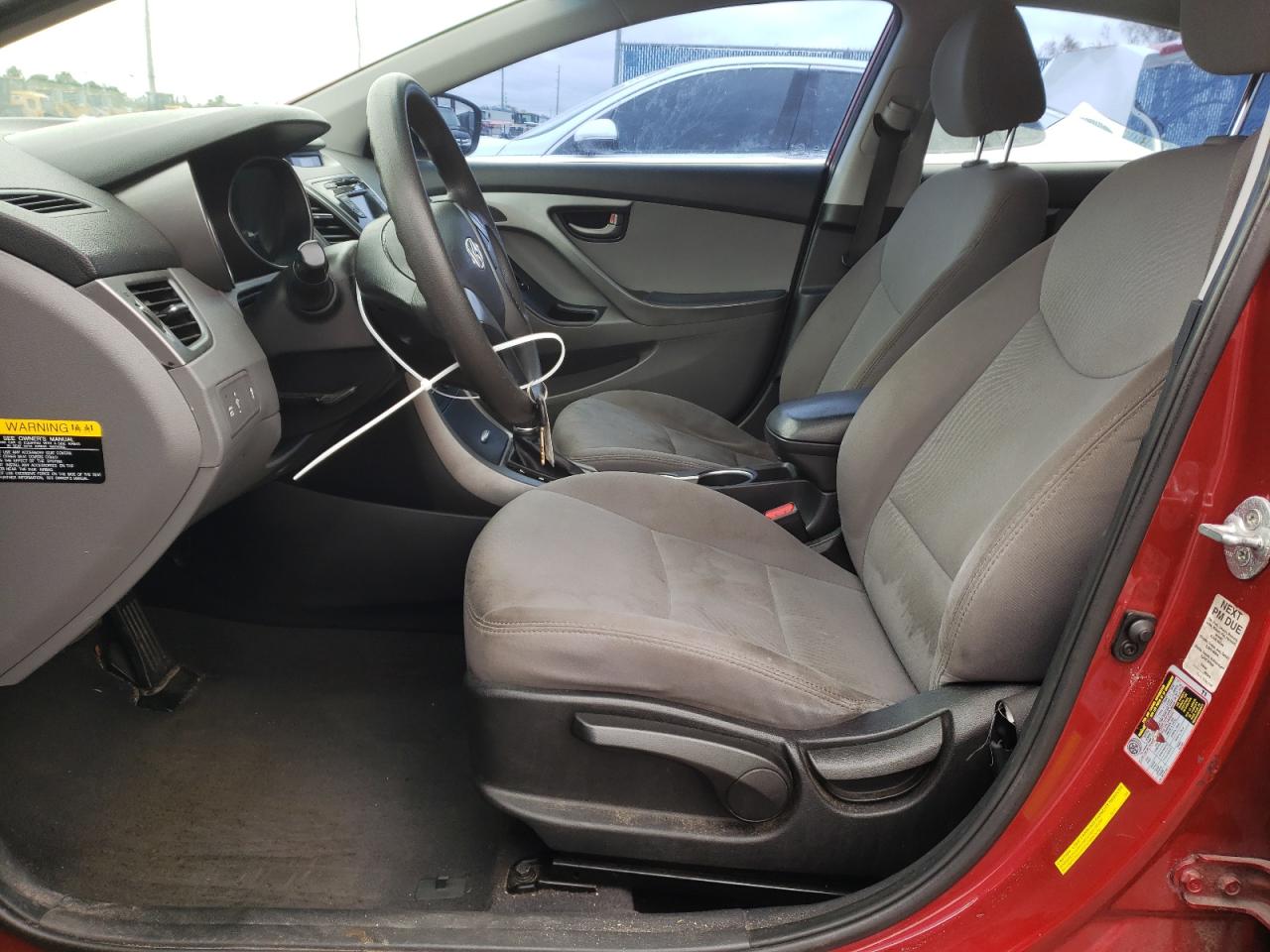 2015 Hyundai Elantra - Image 7