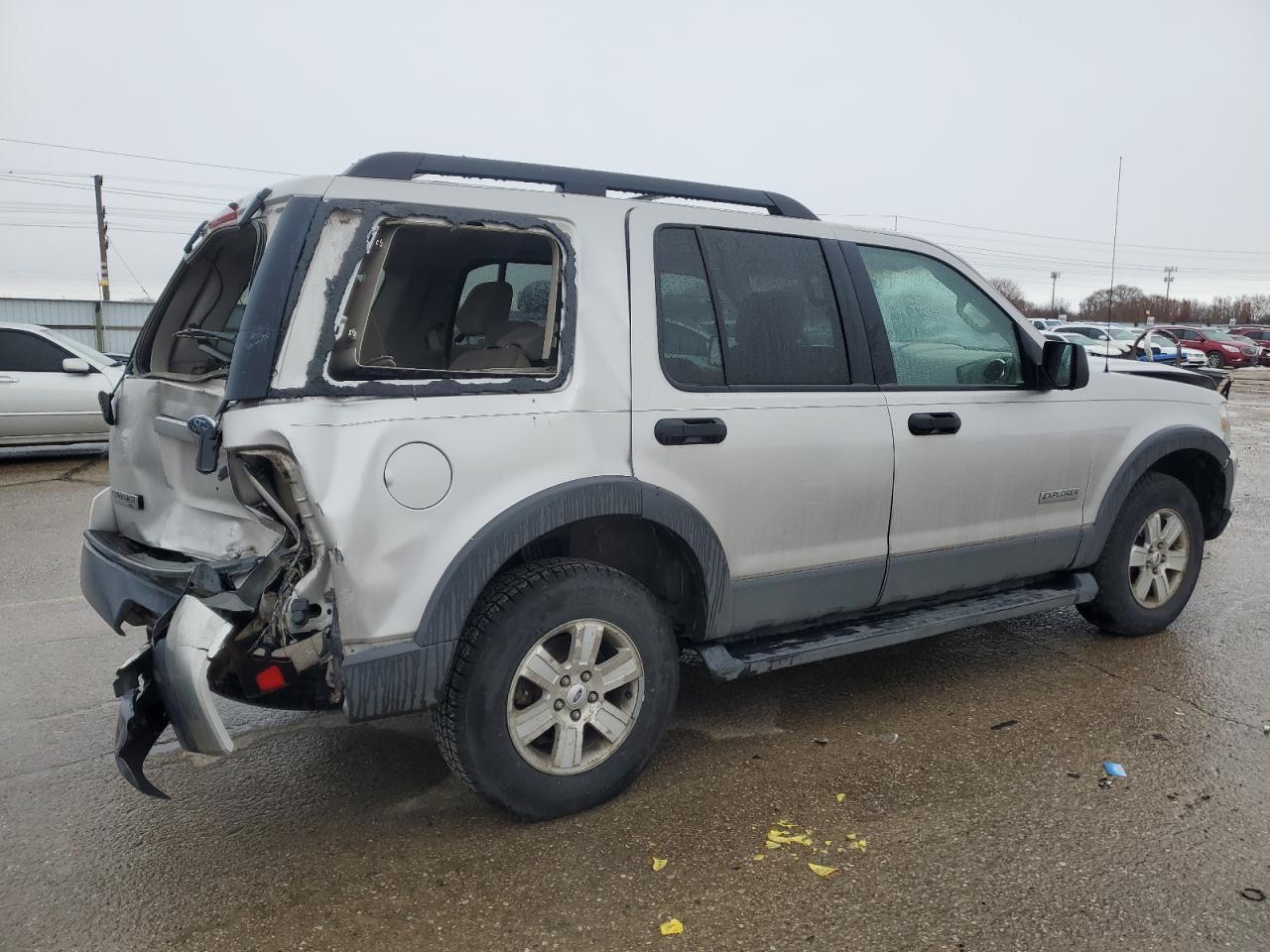 2006 Ford Explorer - Image 3