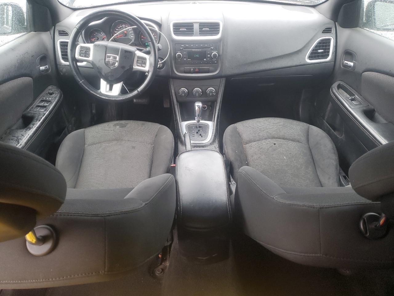 2013 Dodge Avenger - Image 8