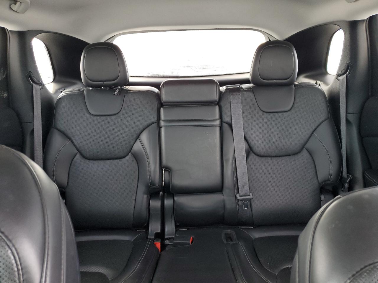2019 Jeep Grand Cherokee - Image 10