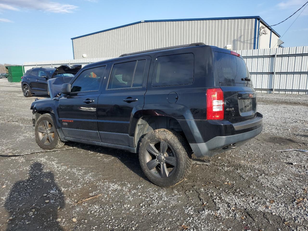 2017 Jeep Liberty (Patriot) - Image 2