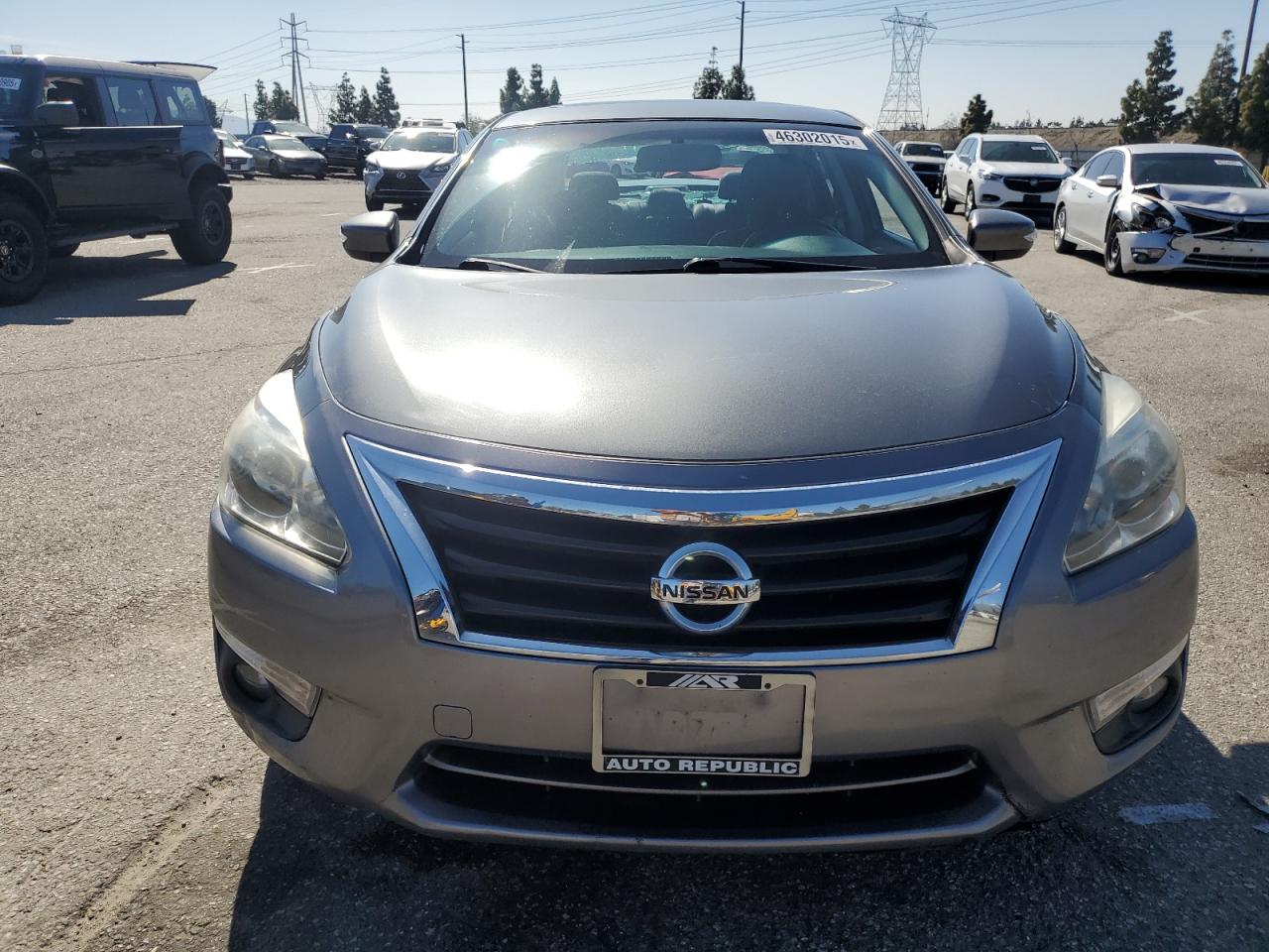 2015 Nissan Altima - Image 5