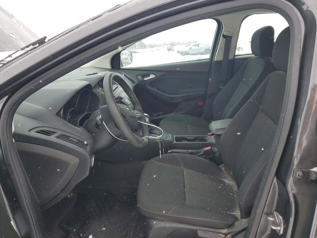 1FADP3F21GL323124 FORD FOCUS 2016