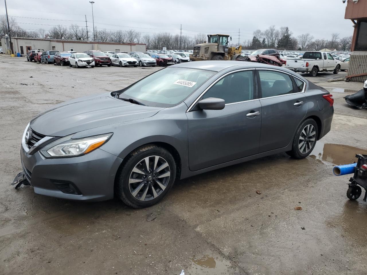 2017 Nissan Altima - Image 1