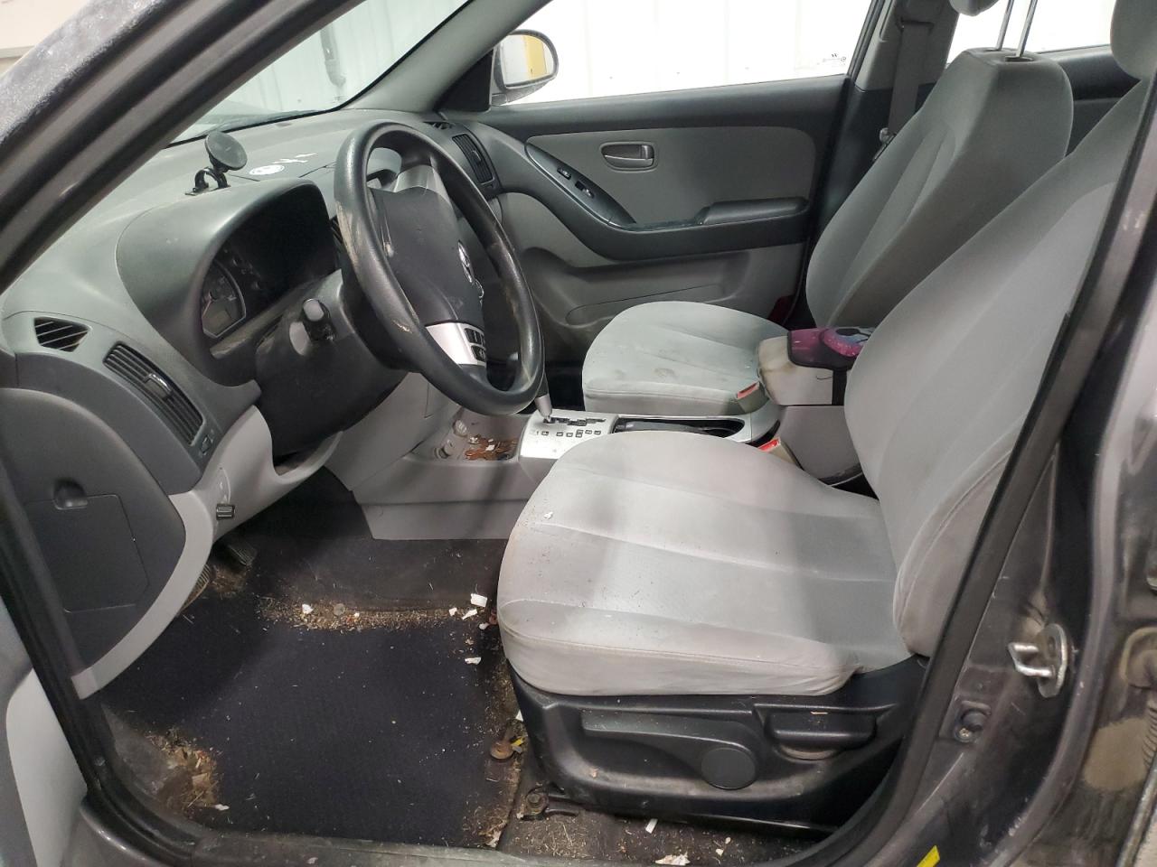 2008 Hyundai Elantra - Image 7