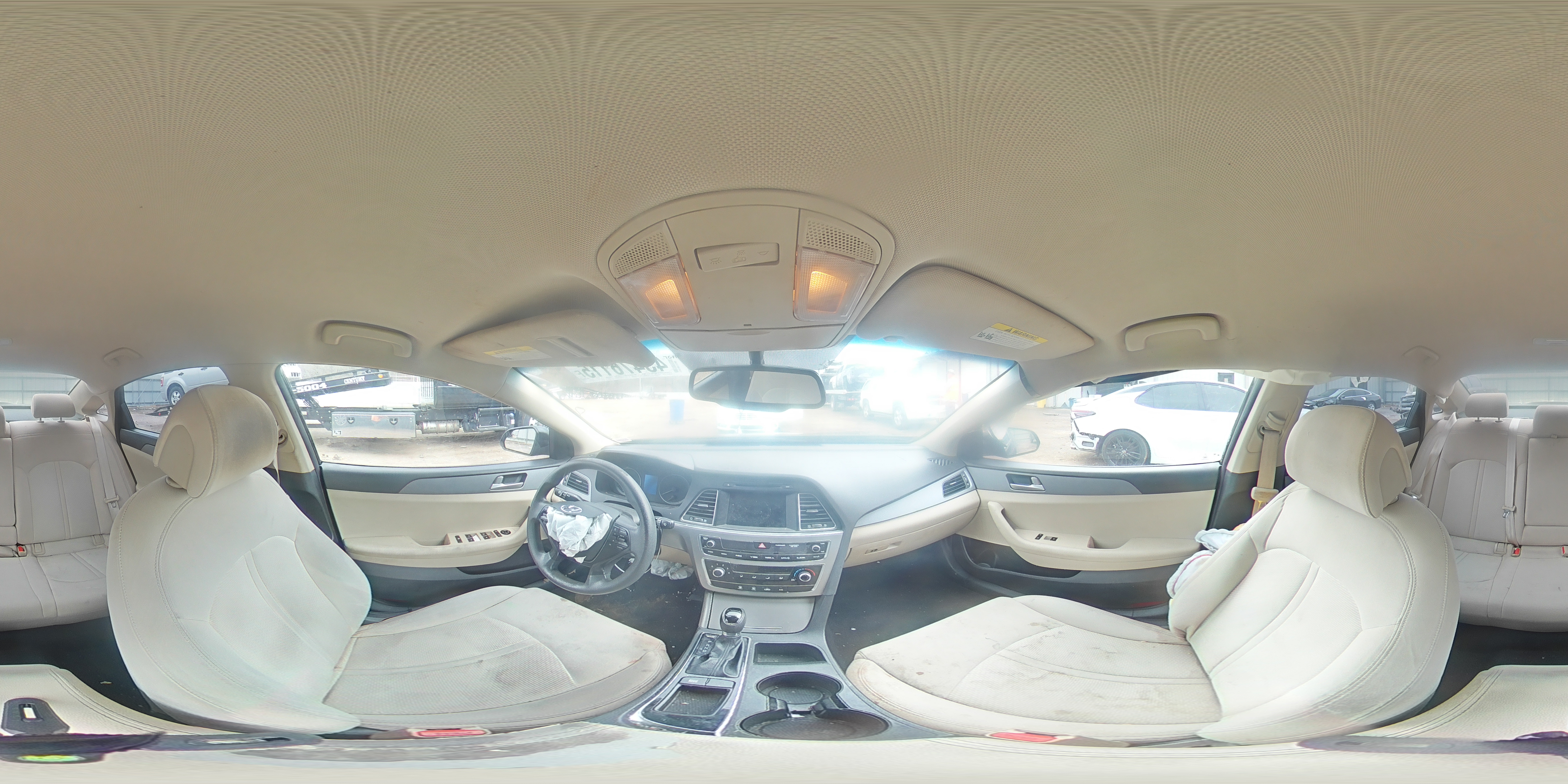 2016 Hyundai Sonata - Image 12