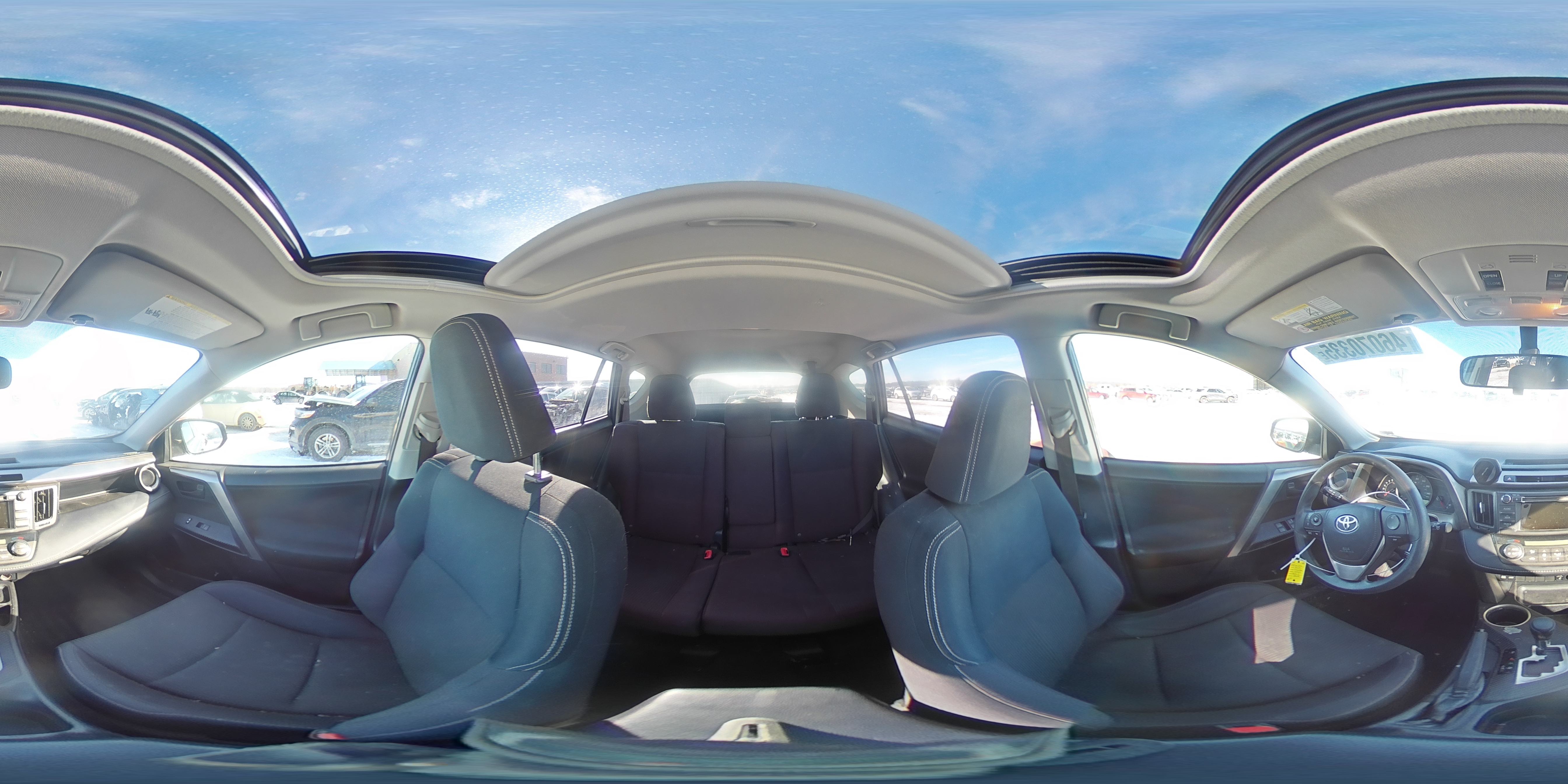 2013 Toyota RAV 4 - Image 13