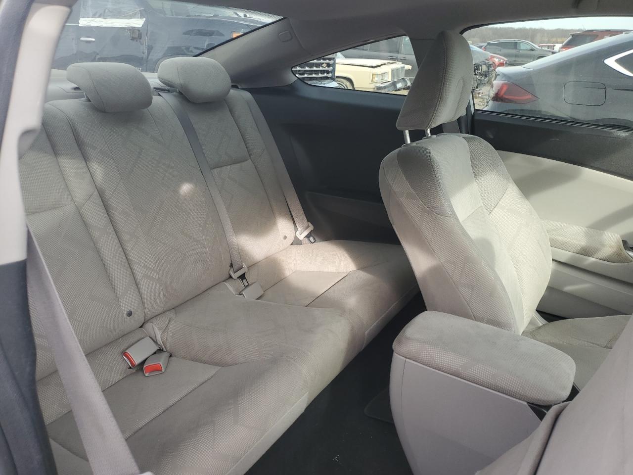2012 Honda Civic - Image 10