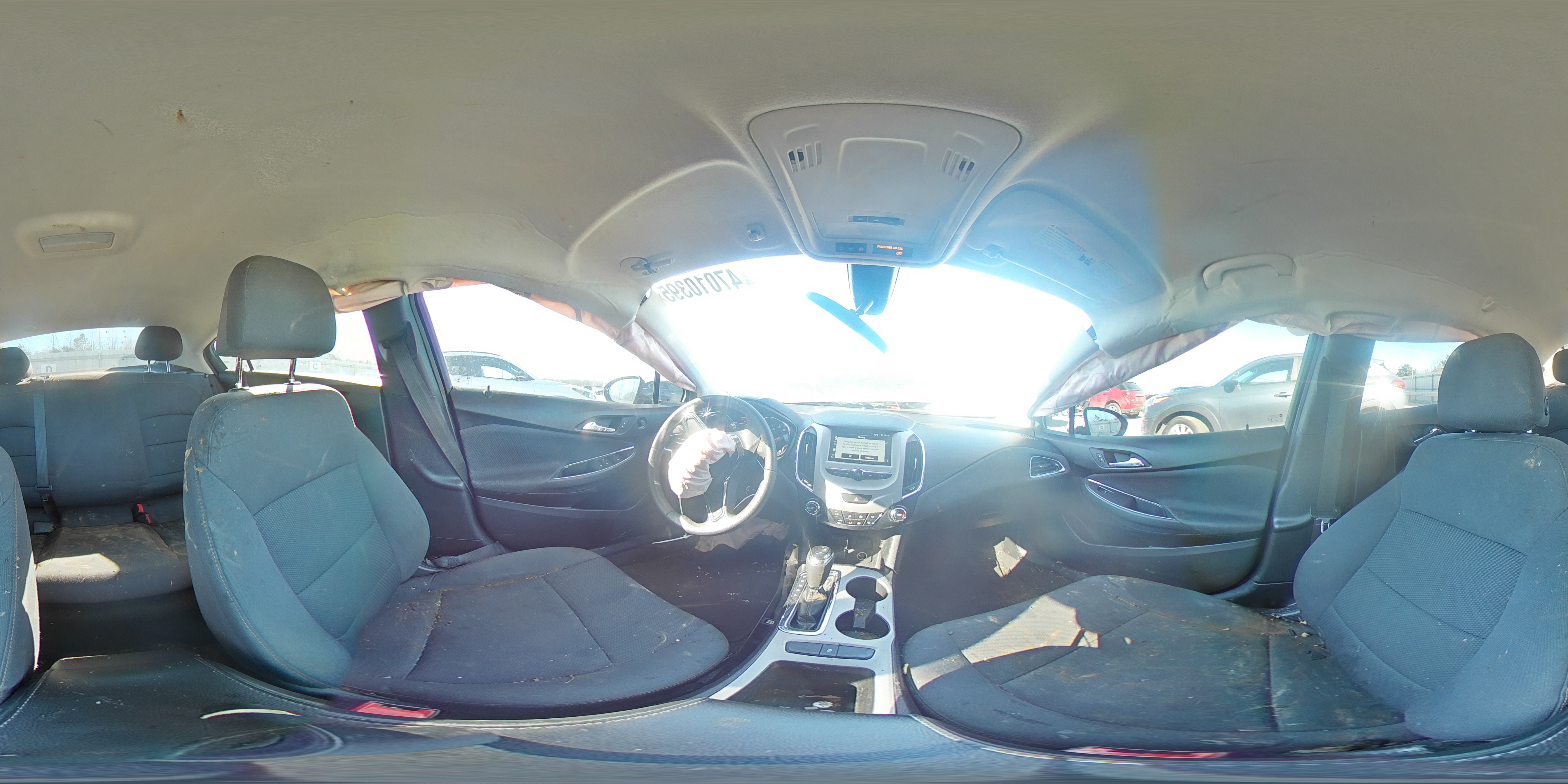 2018 Chevrolet Cruze - Image 12