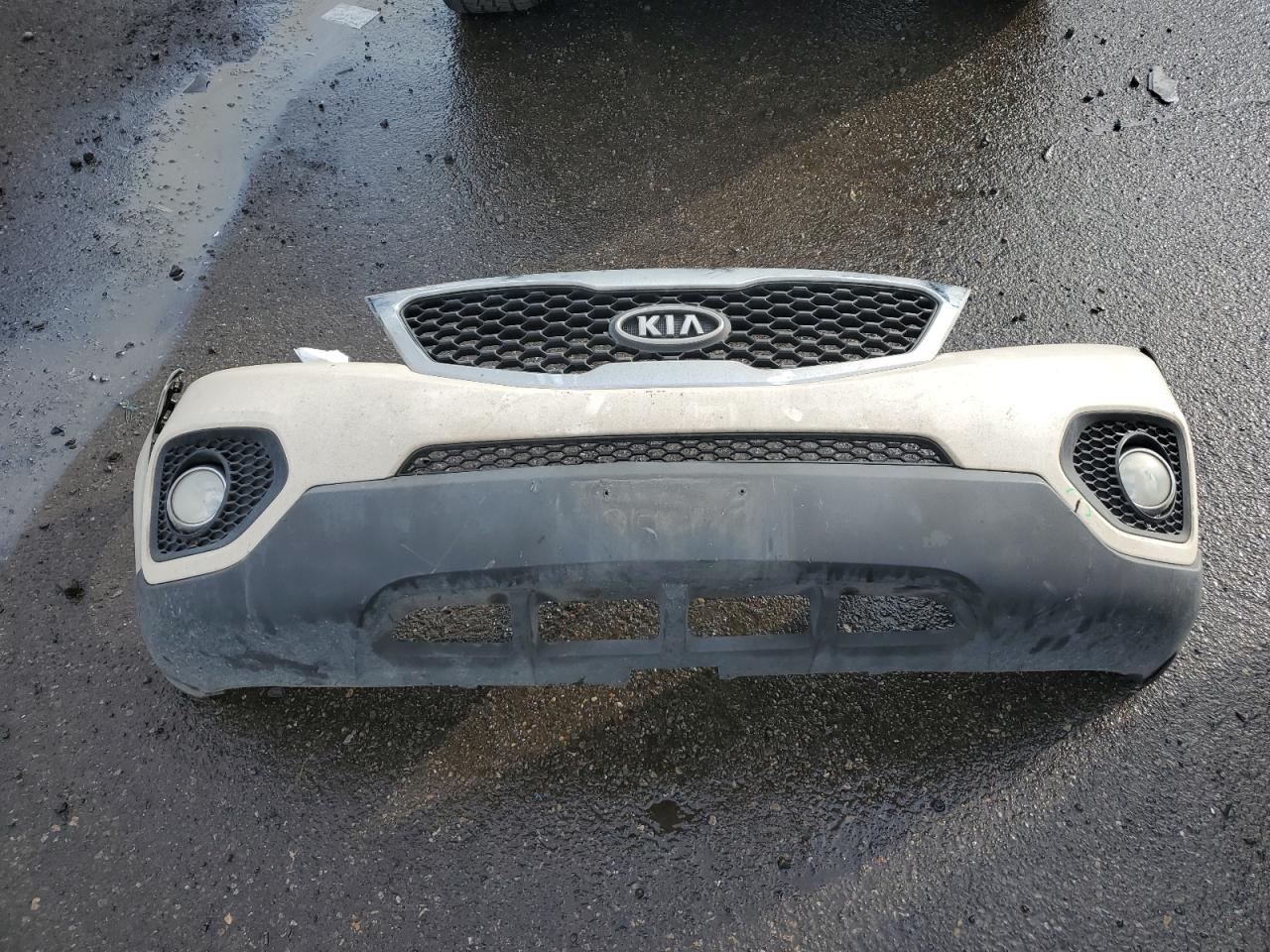 2011 Kia Sorento - Image 13