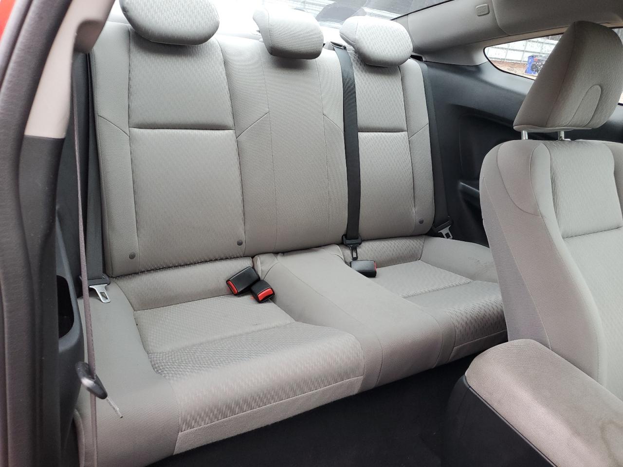 2015 Honda Civic - Image 10