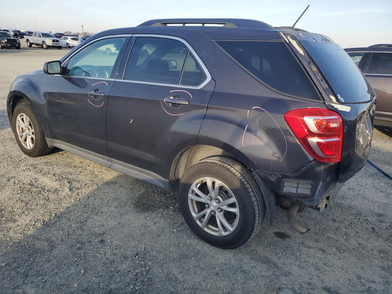 2016 Chevrolet Equinox - Image 2