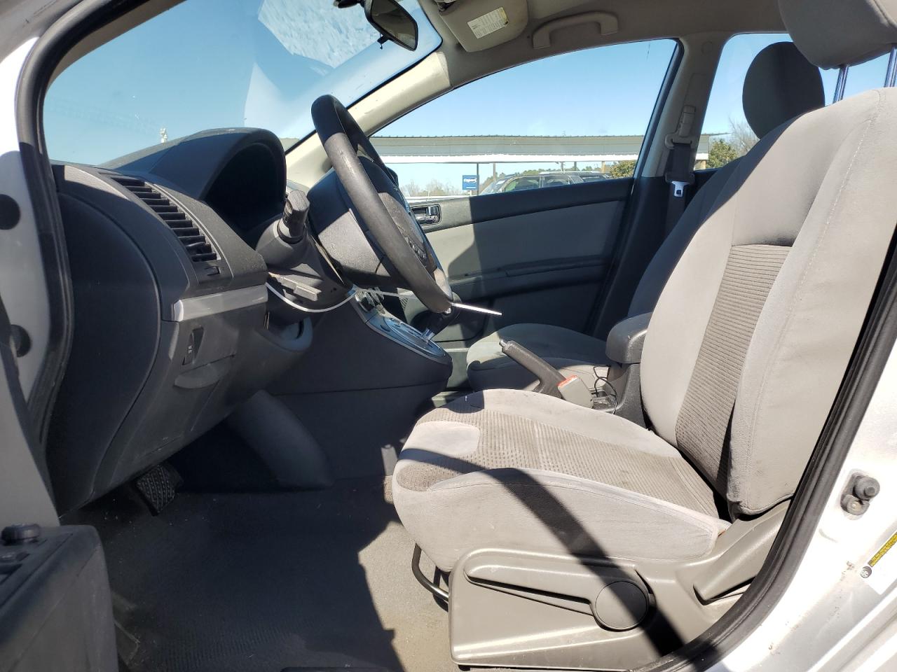 2011 Nissan Sentra - Image 7