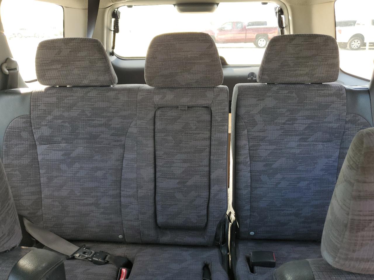 2003 Honda CR-V - Image 10