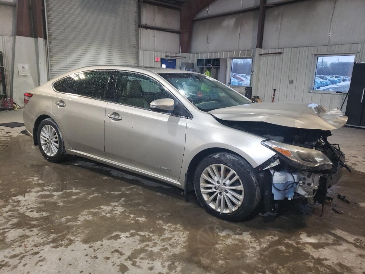 2013 Toyota Avalon - Image 4